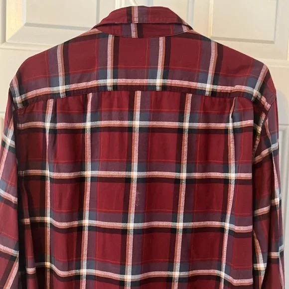 American Eagle/Super soft plaid shirt/red&blue/L/worn 1x/EUC - Picture 6 of 7